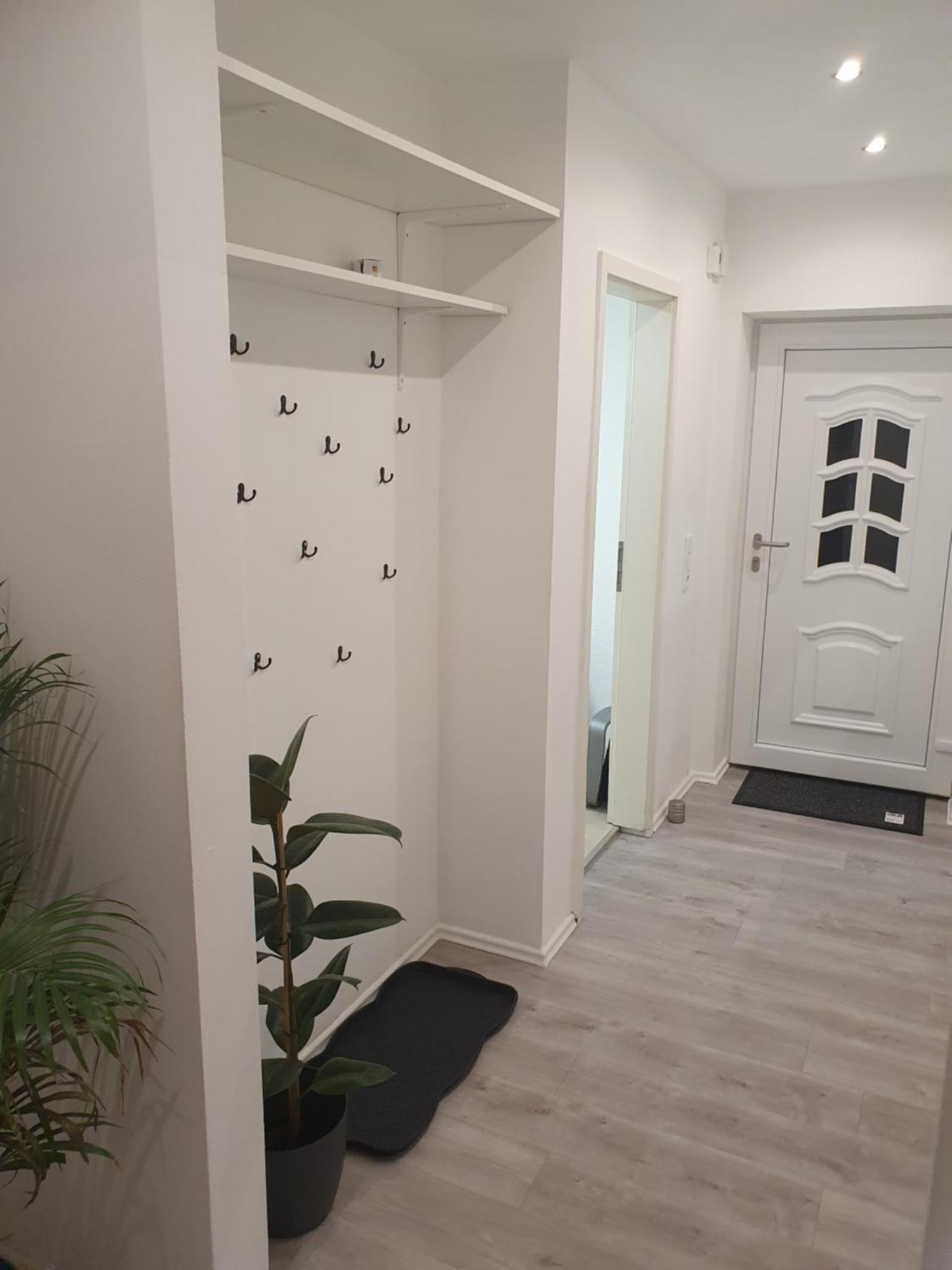 Charmante Haushaelfte Mit Garten Und Terrasse Flensburg Bilik gambar